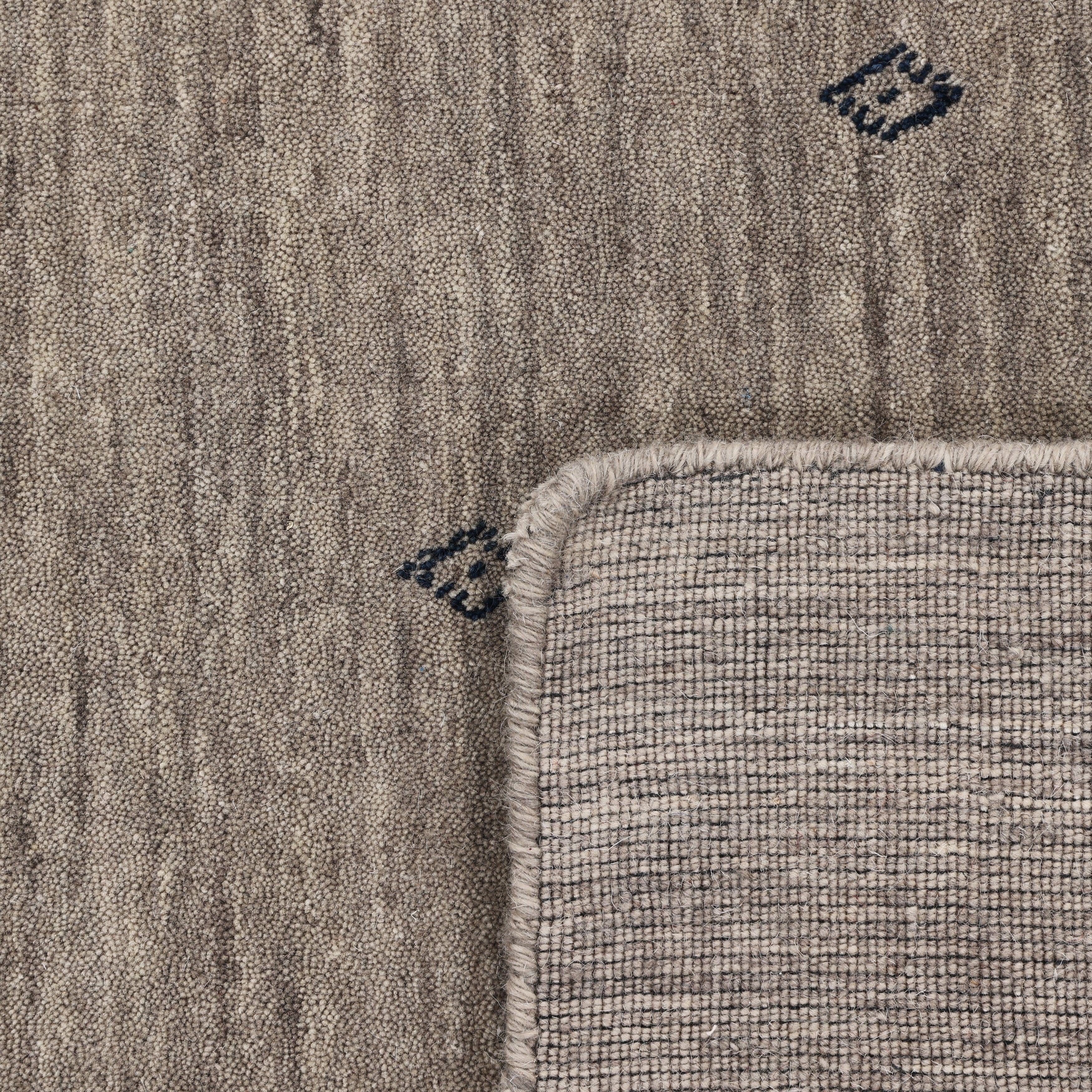 Simi, Handmade Area Rug - Brown