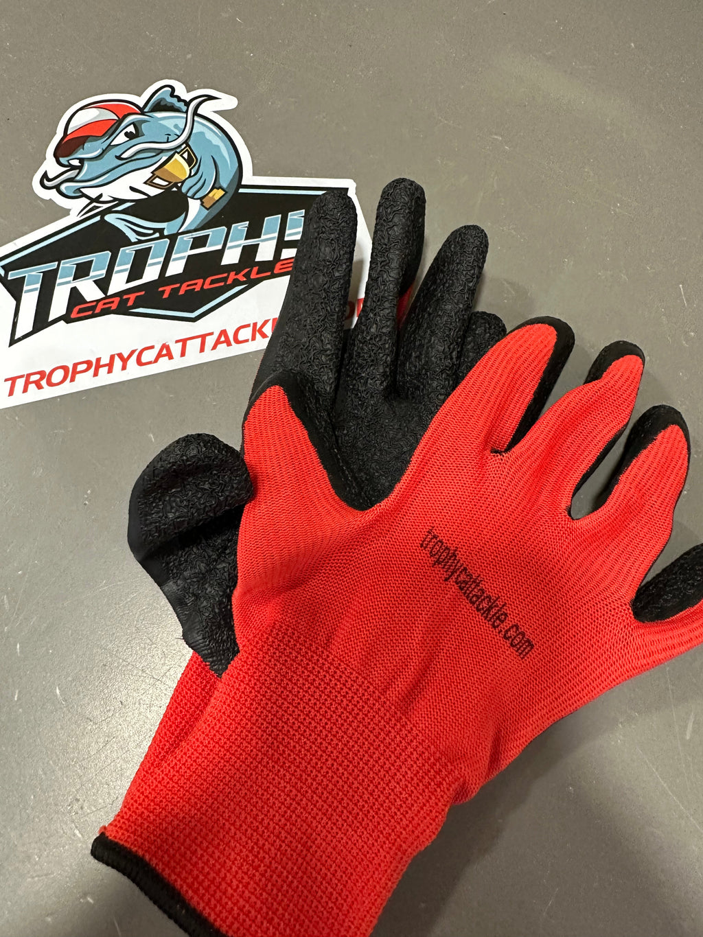 Trophy Cat Tackle Rubber Coated Gloves